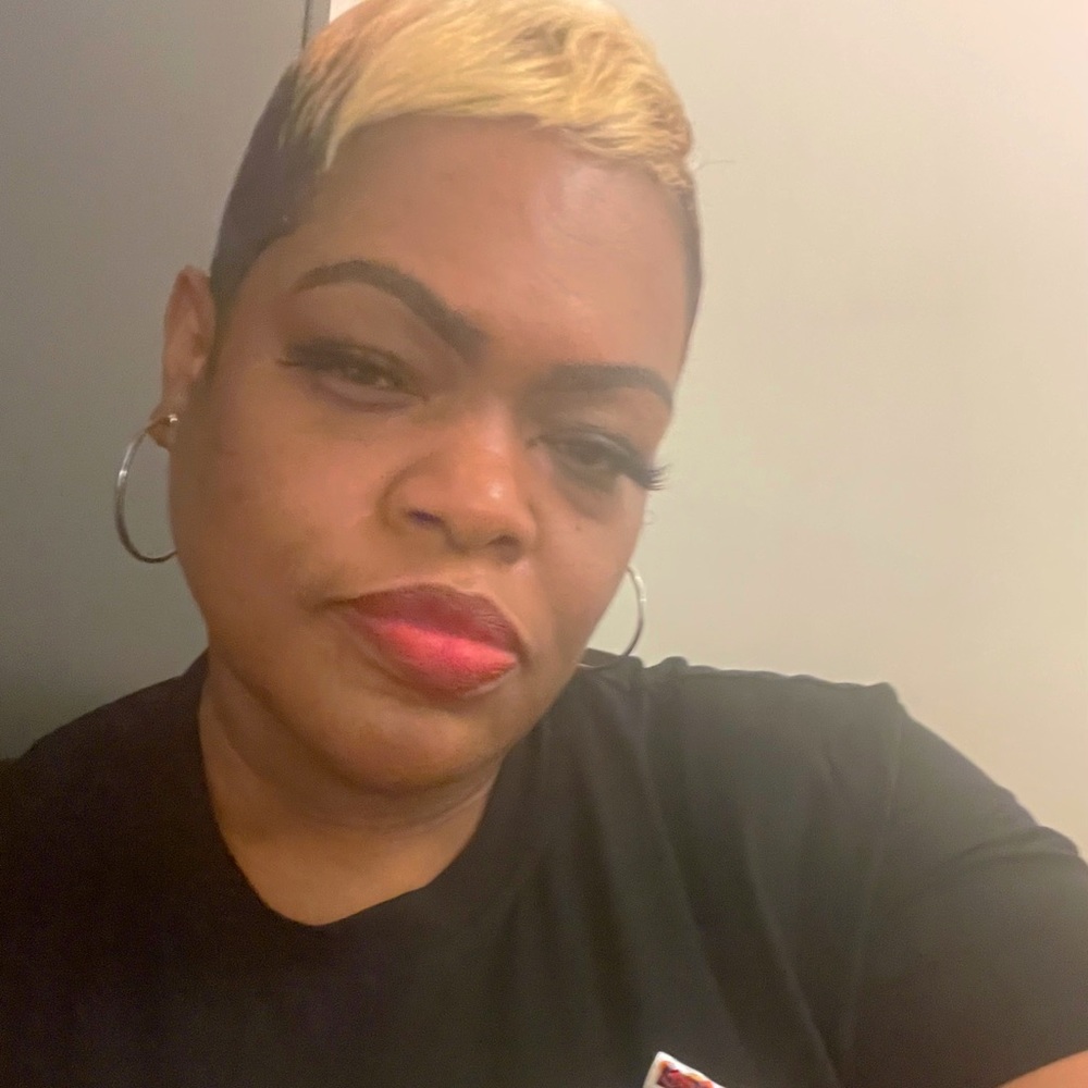 Meet your Posher, Joanna